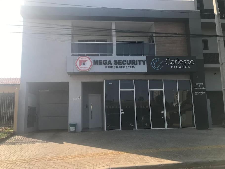 Casa Com 2 Quartos Agradaveis Com Ar Condicionado Фос ду Игуасу Екстериор снимка