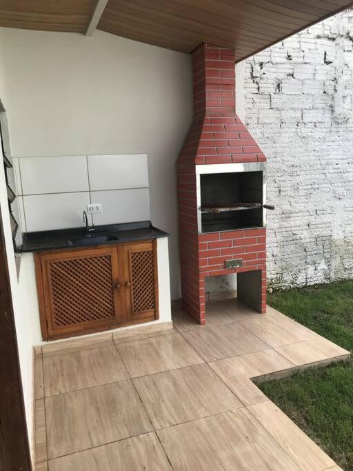 Casa Com 2 Quartos Agradaveis Com Ar Condicionado Фос ду Игуасу Екстериор снимка